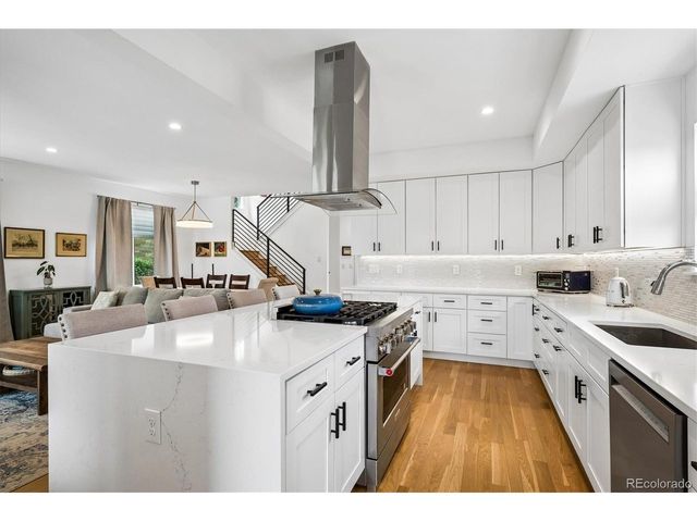 5508 S Foresthill St, Littleton, CO 80120