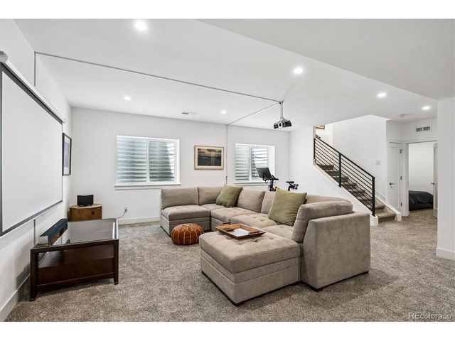 5508 S Foresthill St, Littleton, CO 80120