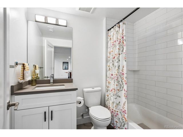 5508 S Foresthill St, Littleton, CO 80120