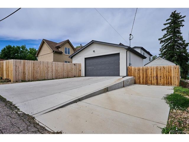 5508 S Foresthill St, Littleton, CO 80120
