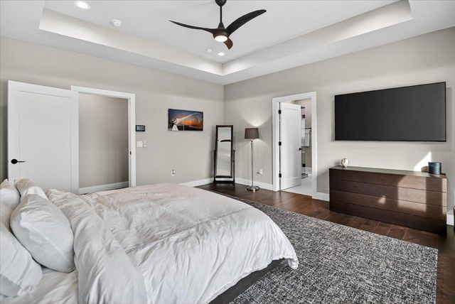 2012 Paris Lane, Cottage Grove, WI 53527