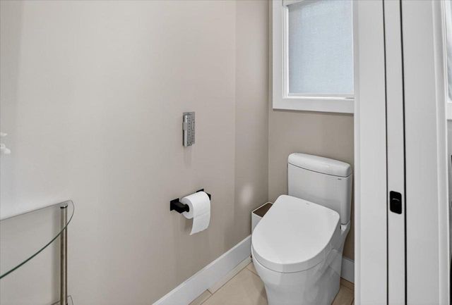 2012 Paris Lane, Cottage Grove, WI 53527