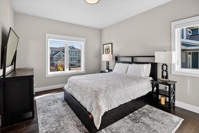 2012 Paris Lane, Cottage Grove, WI 53527