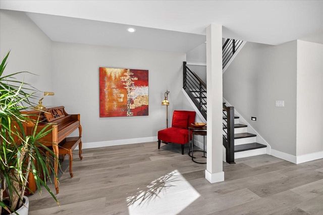 2012 Paris Lane, Cottage Grove, WI 53527