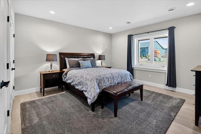 2012 Paris Lane, Cottage Grove, WI 53527