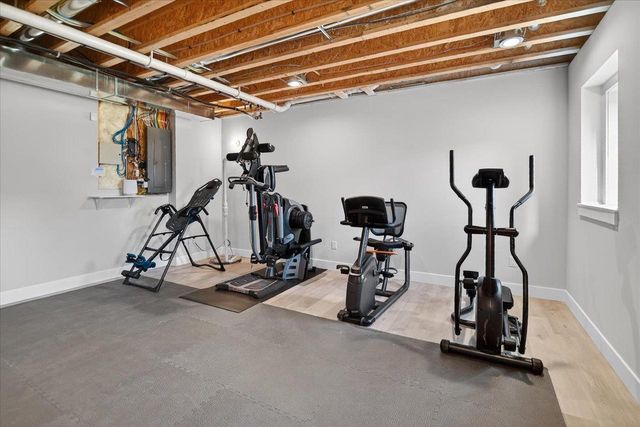 2012 Paris Lane, Cottage Grove, WI 53527