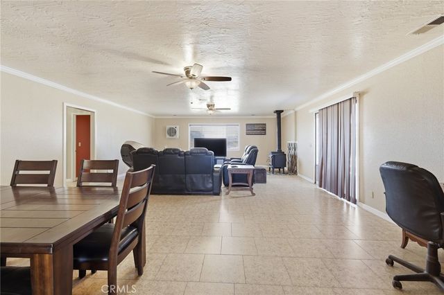 16854 Kayuga, Victorville, CA 92395