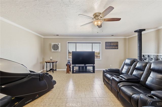 16854 Kayuga, Victorville, CA 92395