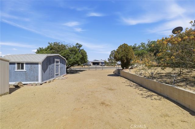 16854 Kayuga, Victorville, CA 92395