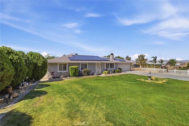 16854 Kayuga, Victorville, CA 92395