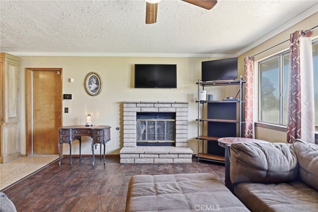 16854 Kayuga, Victorville, CA 92395