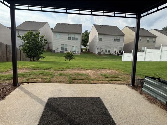 109 Highland Pointe Circle E, Dawsonville, GA 30534