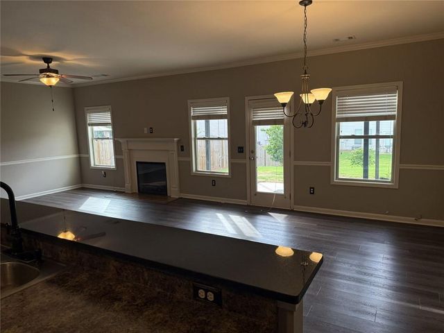 109 Highland Pointe Circle E, Dawsonville, GA 30534