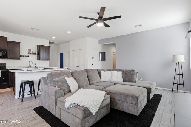 17937 W Villa Hermosa Lane, Surprise, AZ 85387
