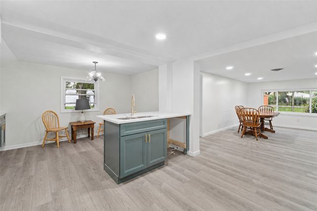 1824 CLIFFORD Drive, Erie, PA 16505