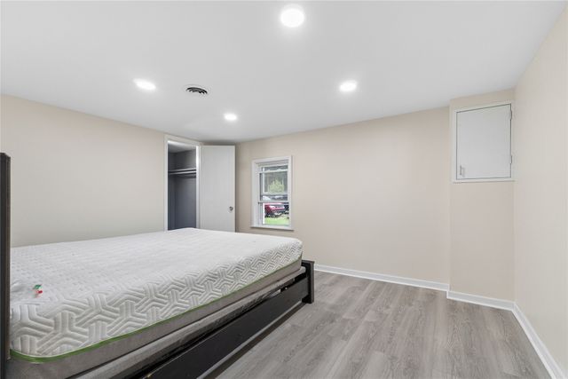 1824 CLIFFORD Drive, Erie, PA 16505