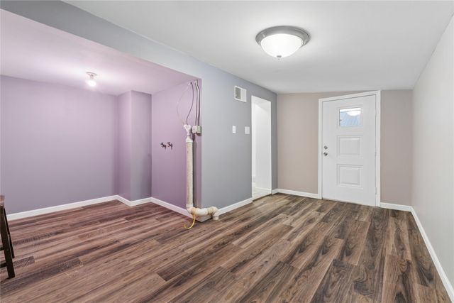 1824 CLIFFORD Drive, Erie, PA 16505