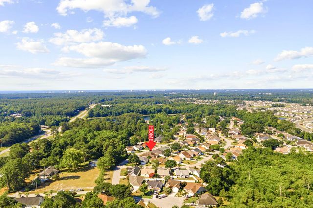 2443 Glen Dr., Little River, SC 29566