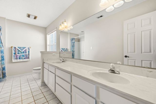 2443 Glen Dr., Little River, SC 29566