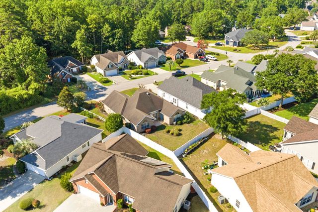 2443 Glen Dr., Little River, SC 29566