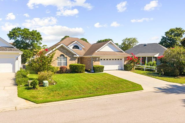 2443 Glen Dr., Little River, SC 29566