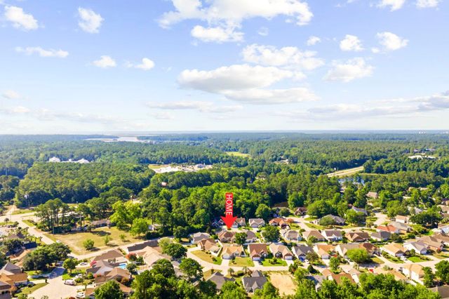 2443 Glen Dr., Little River, SC 29566