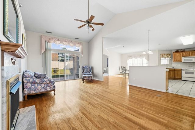 2443 Glen Dr., Little River, SC 29566
