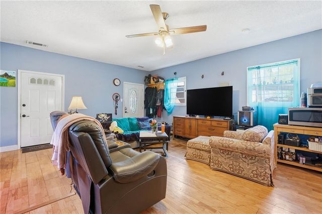 1059 Merritt Road, Marietta, GA 30062