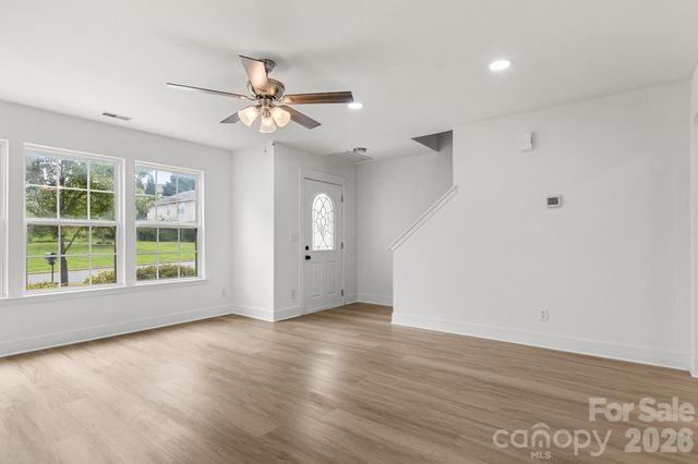 223 Newport Drive, Kannapolis, NC 28081