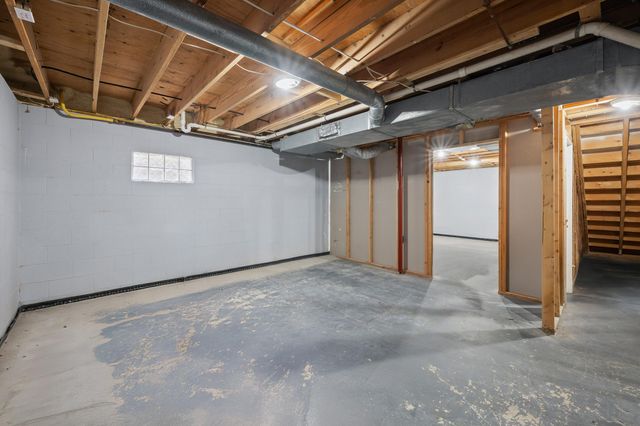 3140 Bluffwood Place, St. Joseph Twp, MI 49085