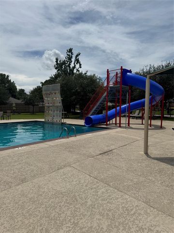 29117 Driftwood Lane, Shenandoah, TX 77381