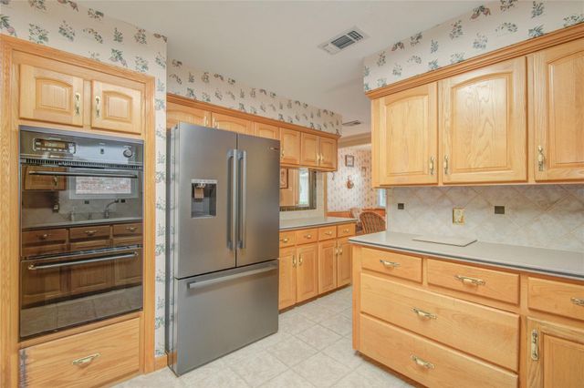 29117 Driftwood Lane, Shenandoah, TX 77381