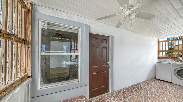 420 KUMQUAT COURT, Sarasota, FL 34236