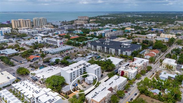 420 KUMQUAT COURT, Sarasota, FL 34236