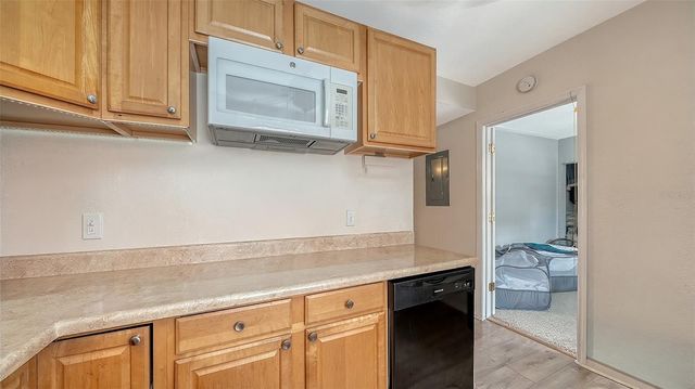 420 KUMQUAT COURT, Sarasota, FL 34236