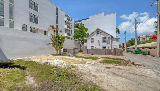 420 KUMQUAT COURT, Sarasota, FL 34236