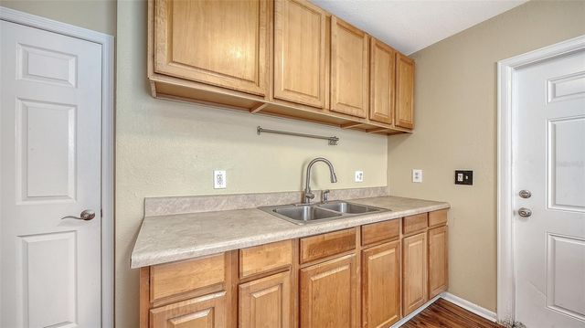 420 KUMQUAT COURT, Sarasota, FL 34236