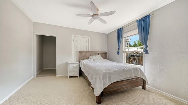 420 KUMQUAT COURT, Sarasota, FL 34236