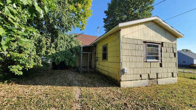 2405 W 10Th Street, Muncie, IN 47302