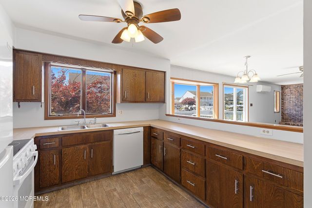 832 Forepeak Drive, Forked River, NJ 08731