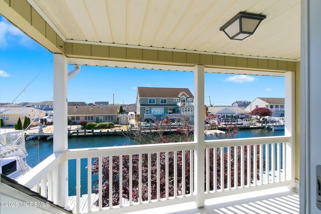 832 Forepeak Drive, Forked River, NJ 08731