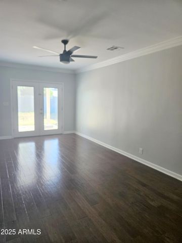 4139 E CLARENDON Avenue, Phoenix, AZ 85018