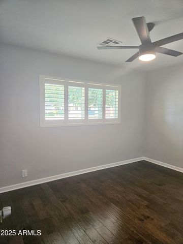 4139 E CLARENDON Avenue, Phoenix, AZ 85018