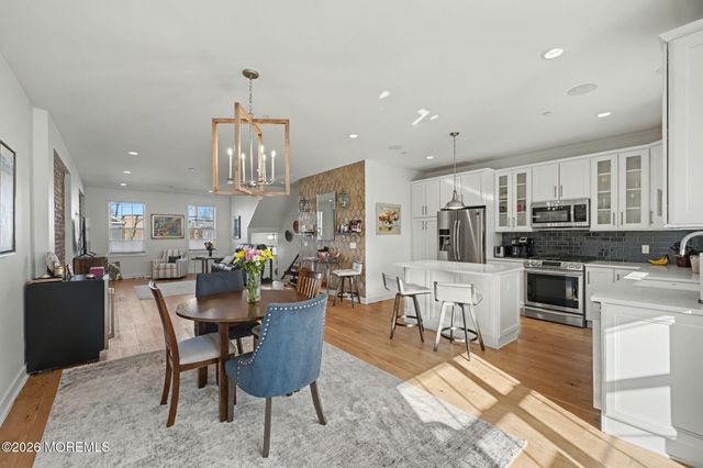 25 Catherine Street 15, Red Bank, NJ 07701