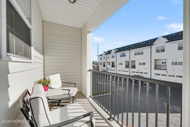 25 Catherine Street 15, Red Bank, NJ 07701