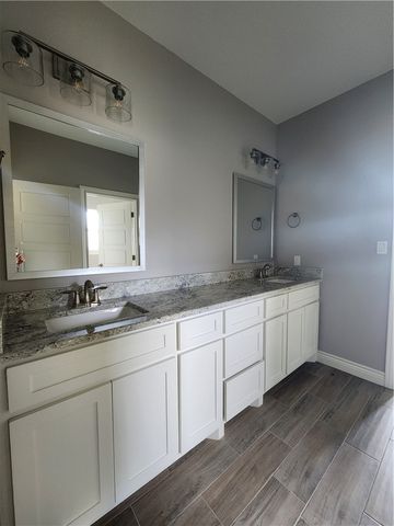 1869 Papa Mori Dr, Corpus Christi, TX 78414