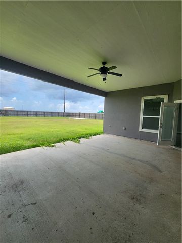 1869 Papa Mori Dr, Corpus Christi, TX 78414