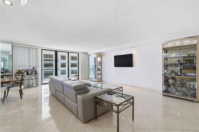 9801 Collins Avenue 14D, Bal Harbour, FL 33154