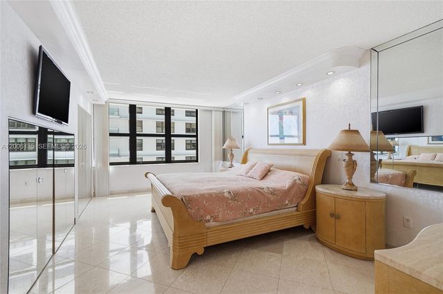 9801 Collins Avenue 14D, Bal Harbour, FL 33154