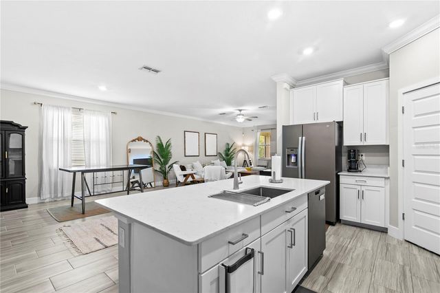 9890 RED BAY LOOP, Land O Lakes, FL 34637